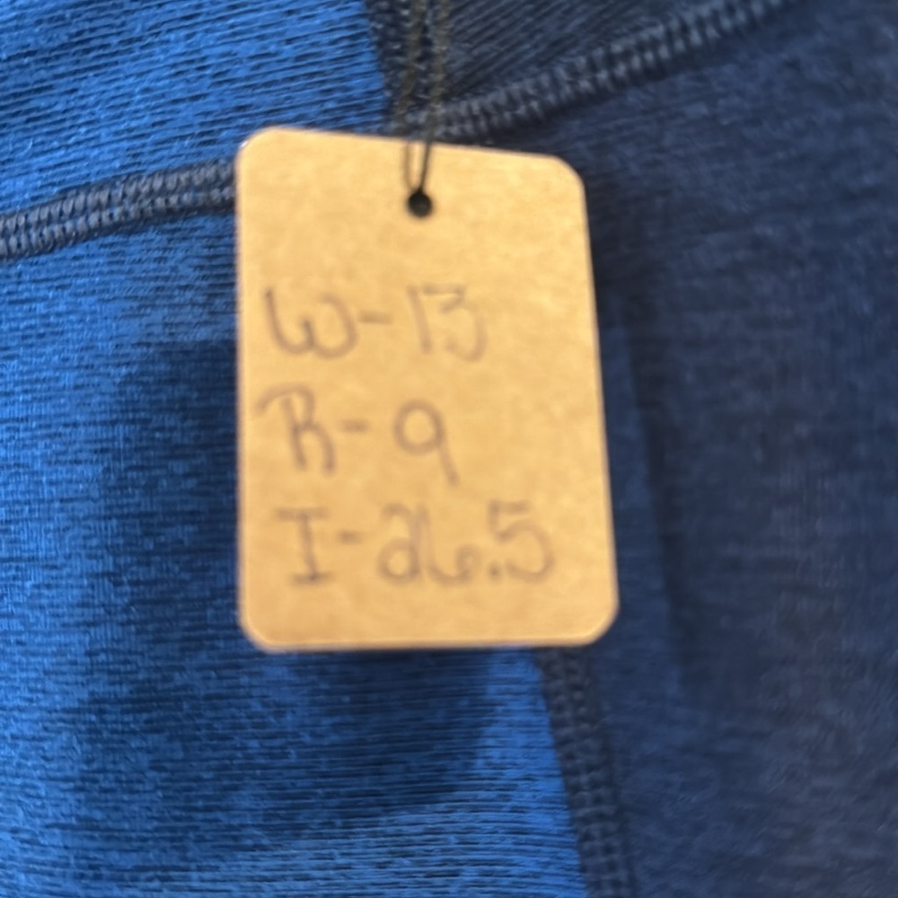 Outdoor Voices Navy and Royal Blue Leggings - Picture 2 of 4